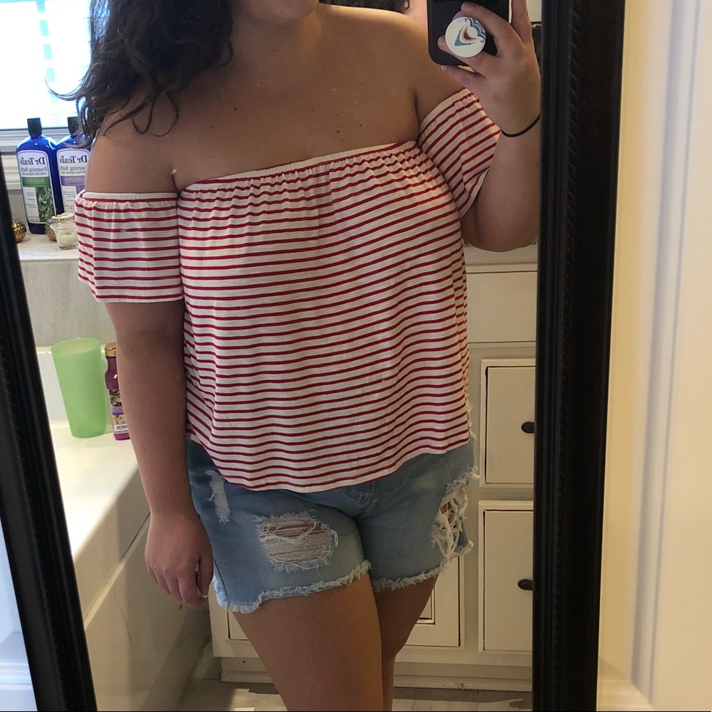 Red&White Stripe Top